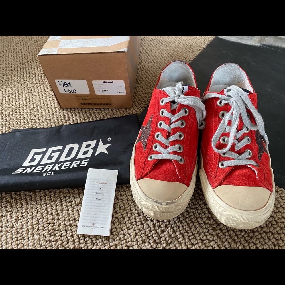 Golden Goose Sneakers